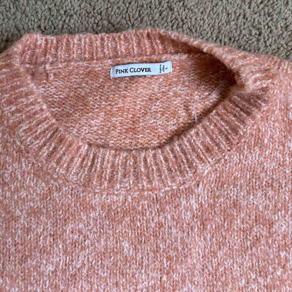 NWT Pink Clover Size L Peach Orange Color Knit Pullover Crewneck Sweater - Picture 7 of 10